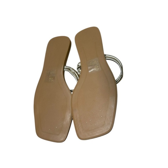 NEW Azalea Wang Gold Sandals - Picture 2 of 2